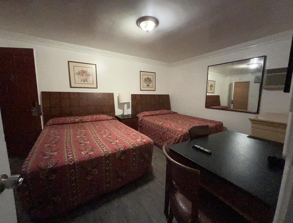 Flamingo Motel Όξναρντ Εξωτερικό φωτογραφία